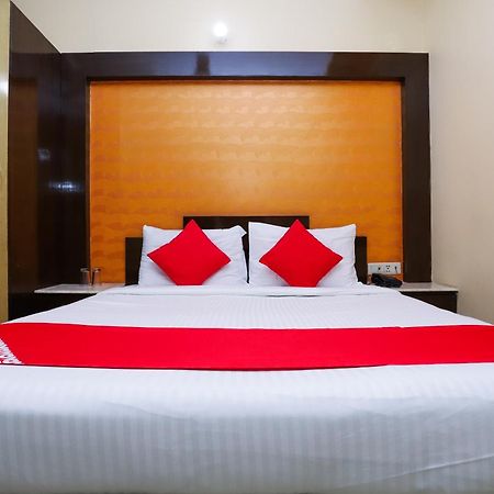 Hotel O J P Inn Near Patel Nagar Metro Station 新德里 外观 照片