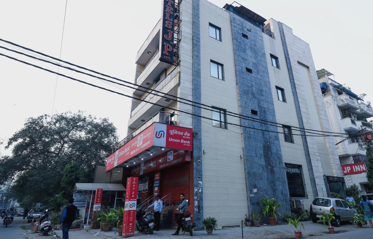 Hotel O J P Inn Near Patel Nagar Metro Station 新德里 外观 照片