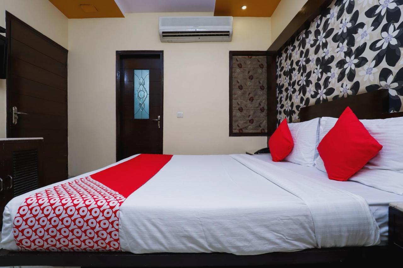 Hotel O J P Inn Near Patel Nagar Metro Station 新德里 外观 照片