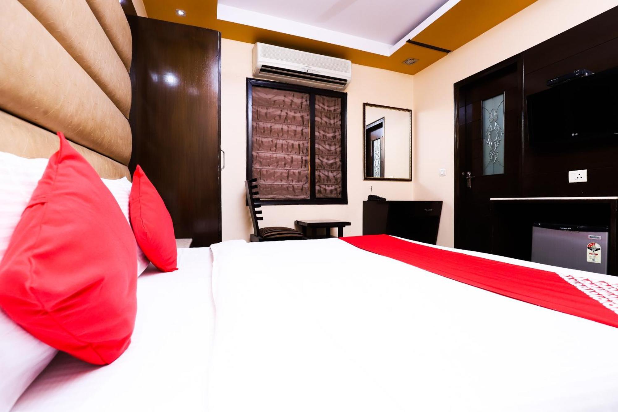 Hotel O J P Inn Near Patel Nagar Metro Station 新德里 外观 照片