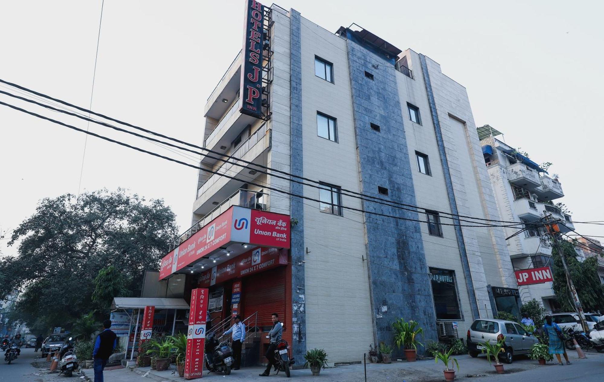 Hotel O J P Inn Near Patel Nagar Metro Station 新德里 外观 照片